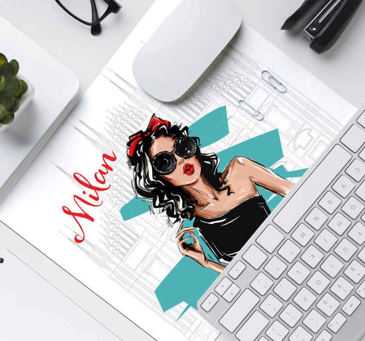 Milan fashion week avec femme plus tapis de souris - TenStickers