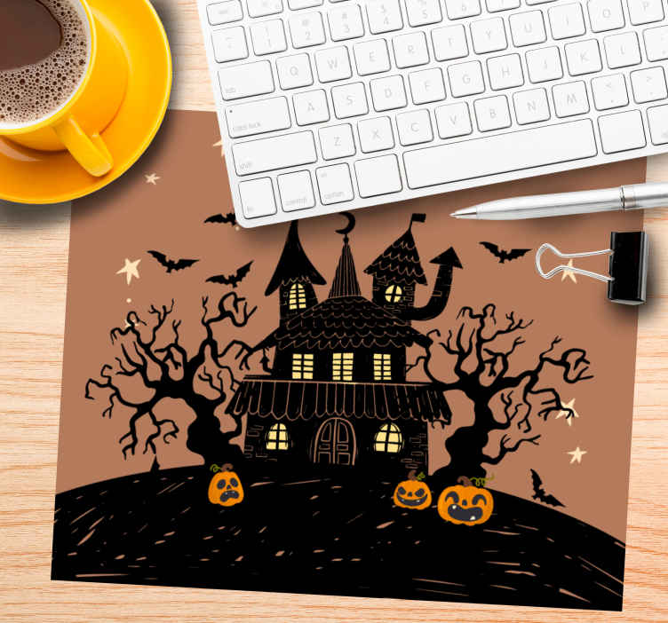 Christmas mouse pad haunted house scene - TenStickers