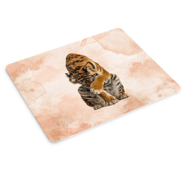 Tapetes de rato originais Tigre lambendo sua pata tapete de rato - TenStickers