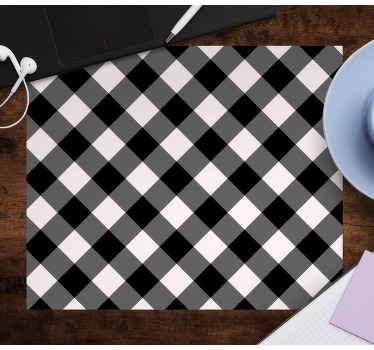 Check pattern black and white original mousepad - TenStickers