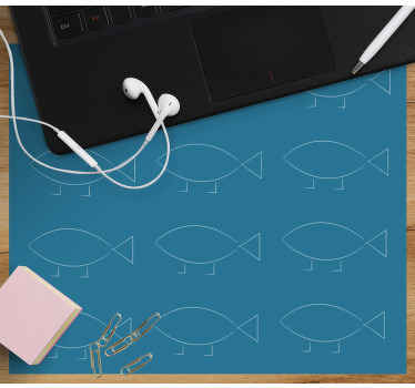 Kalat jaloilla enemmän hiirimattoja - Tenstickers