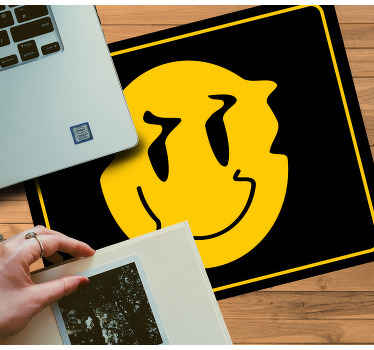 Smiling Yellow Icon original mouse pad - TenStickers