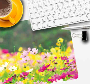 Erittäin kesäinen kukkainen hiirimatto - Tenstickers