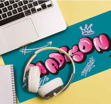 Tapetes de rato com nome Grafite de letras rosa legal - TenStickers