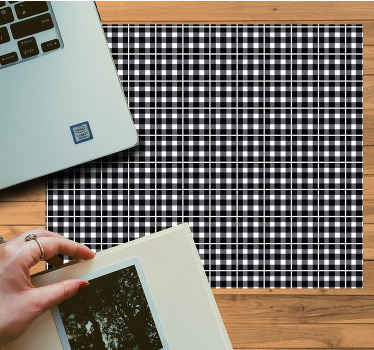 Mouse pad patterns classic black check - TenStickers