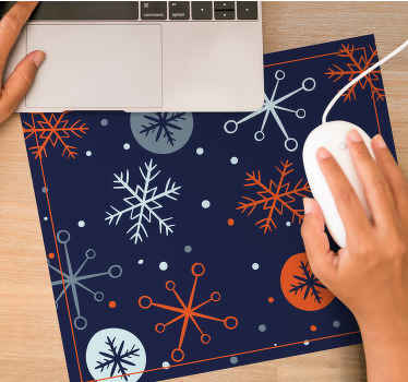 alfombrilla ratón de navidad de los copos de nieve azules y naran - TenVinilo