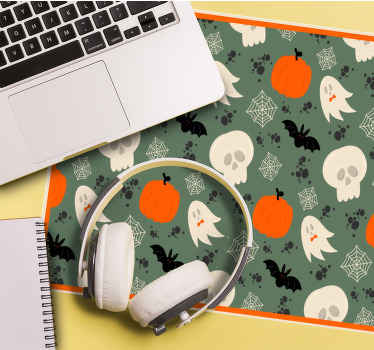 Christmas mouse pad with spooky halloween designs - TenStickers