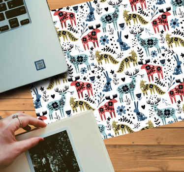 Beautiful reindeer and fox mouse pad patterns - TenStickers
