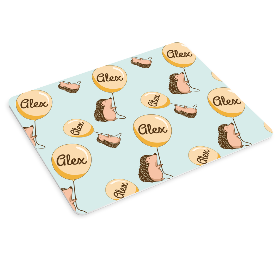 Pui de porc cu balon și mouse pad - TenStickers