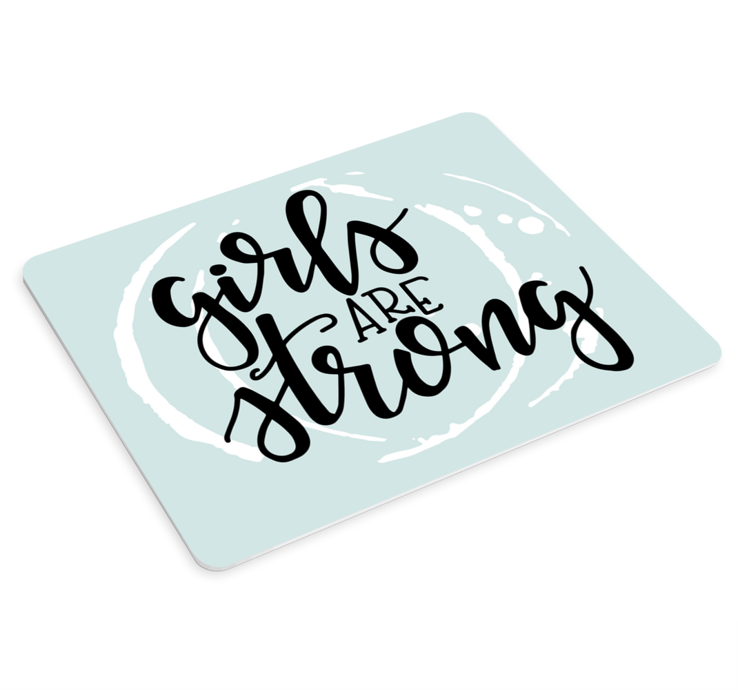 Les filles de typographie sont fortes plus de tapis de souris - TenStickers