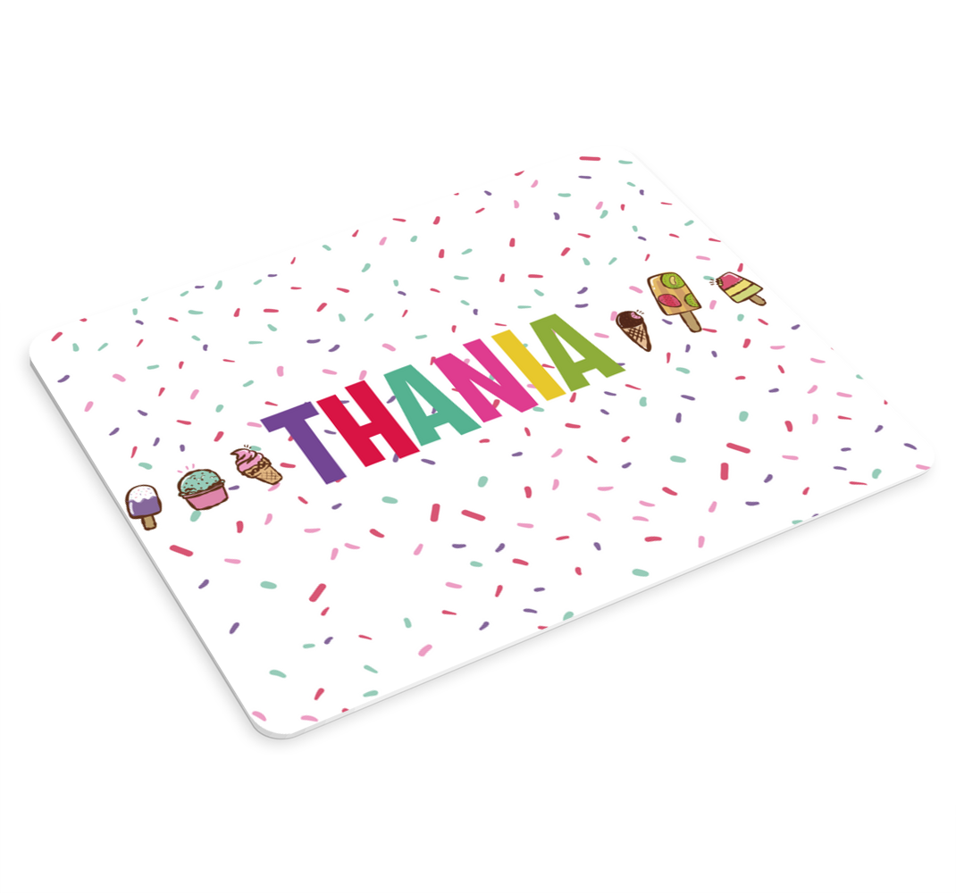 Personoidut söpöt digitaaliset jäätelöt hiirimatto nimellä - Tenstickers