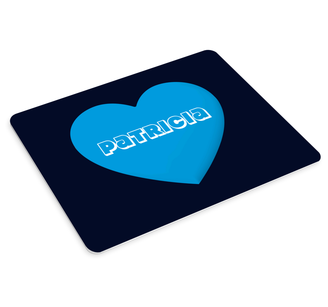 Mauspad mit Namen Herzform mit 3d-namen - TenStickers