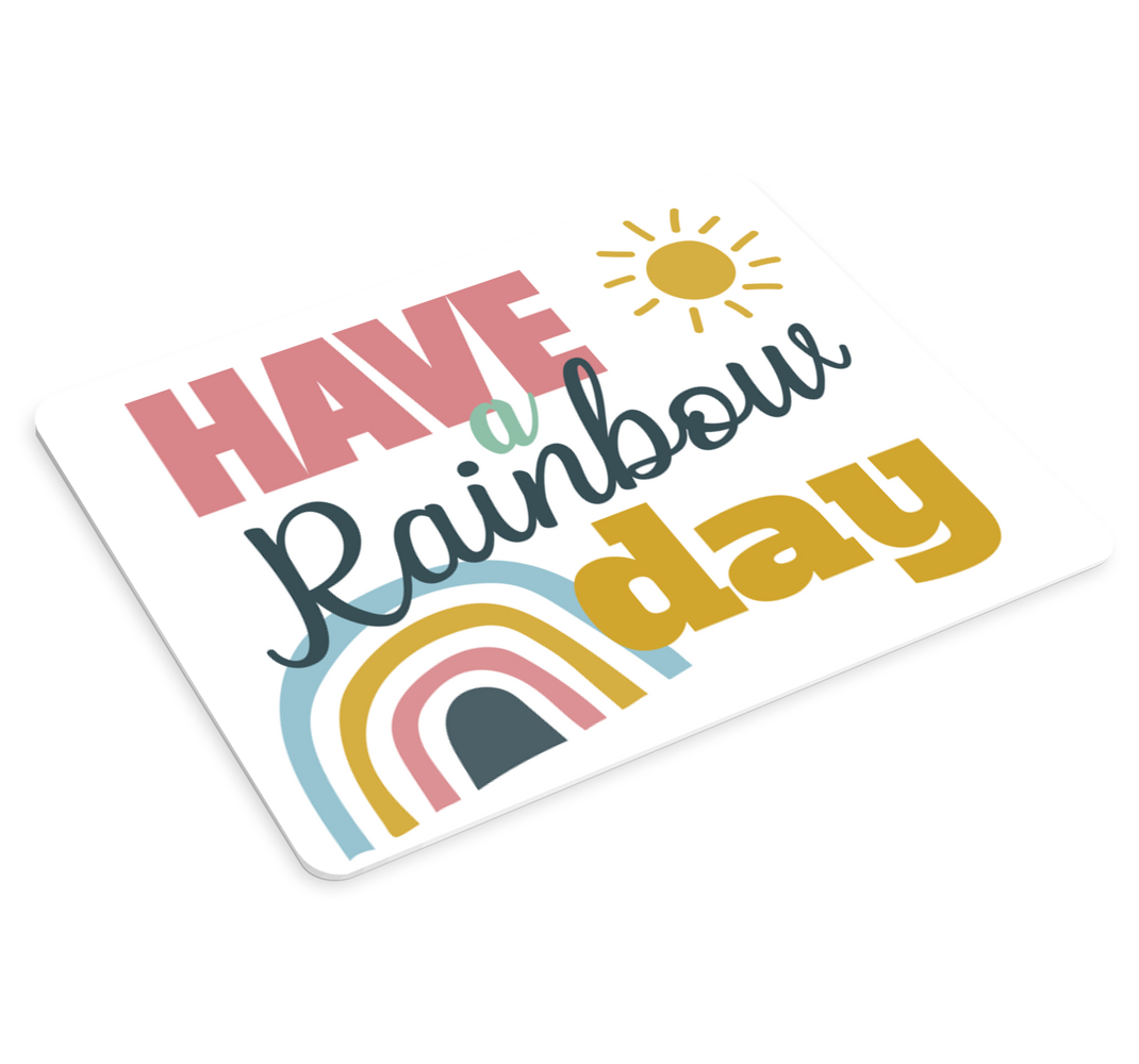 χαριτωμένο ουράνιο τόξο με κείμενο πρωτότυπο mouse pad - TenStickers