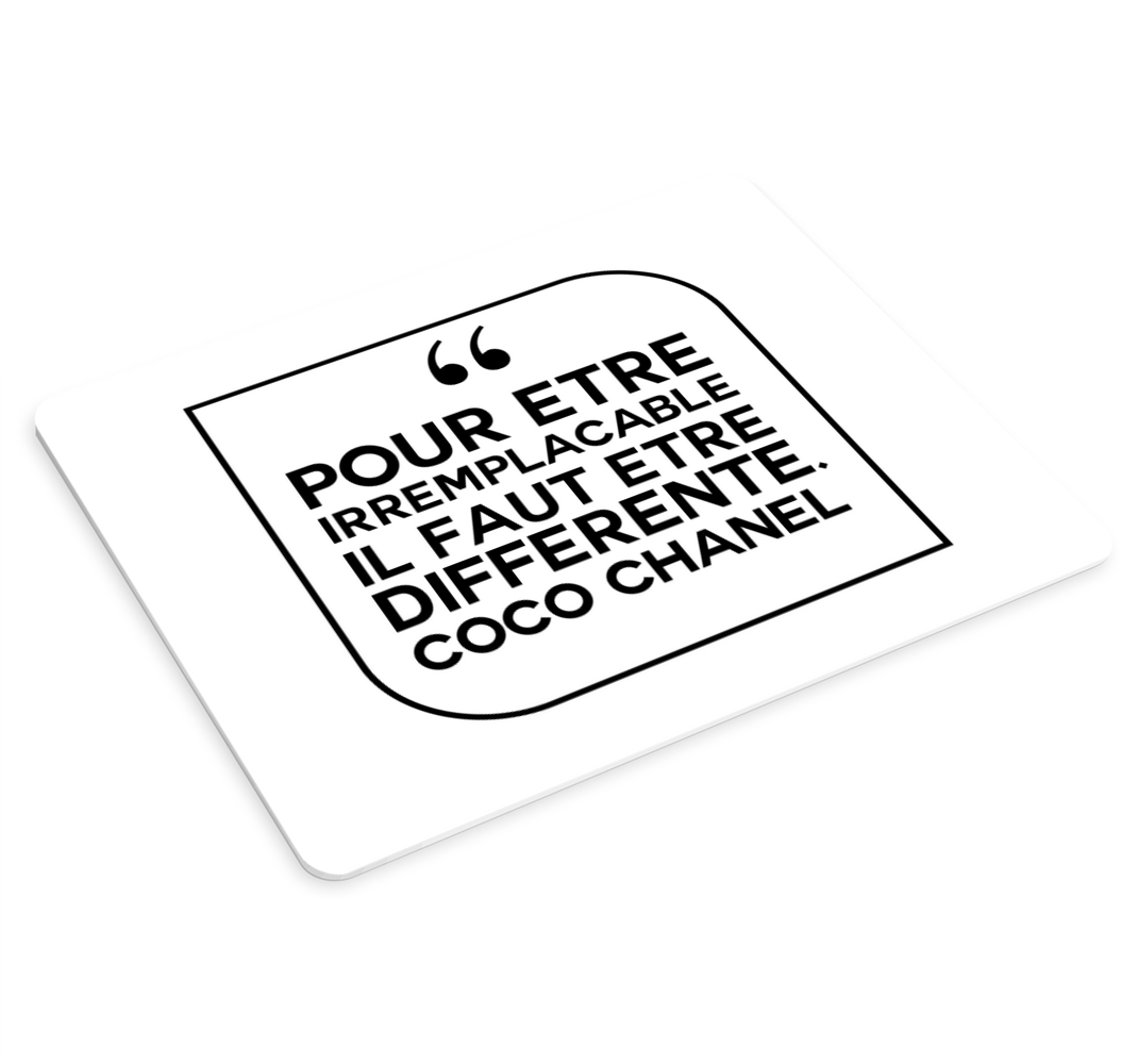 Tapis de souris citation citation inspirante de Chanel - TenStickers