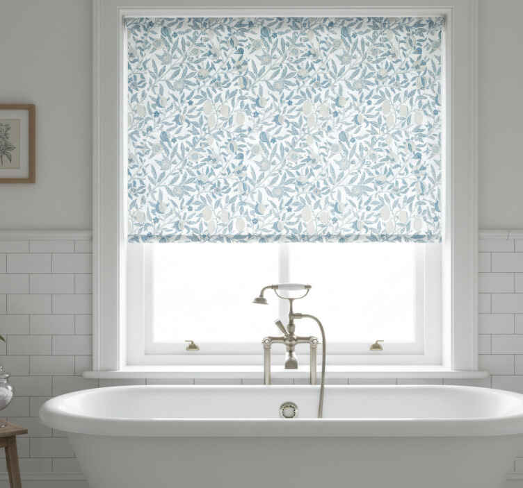 Store enrouleur salle de bain fleurs bleues style victorien - TenStickers