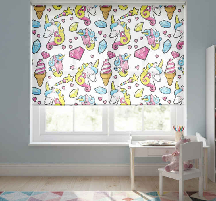 Children room roller blind unicorn fantasy design - TenStickers