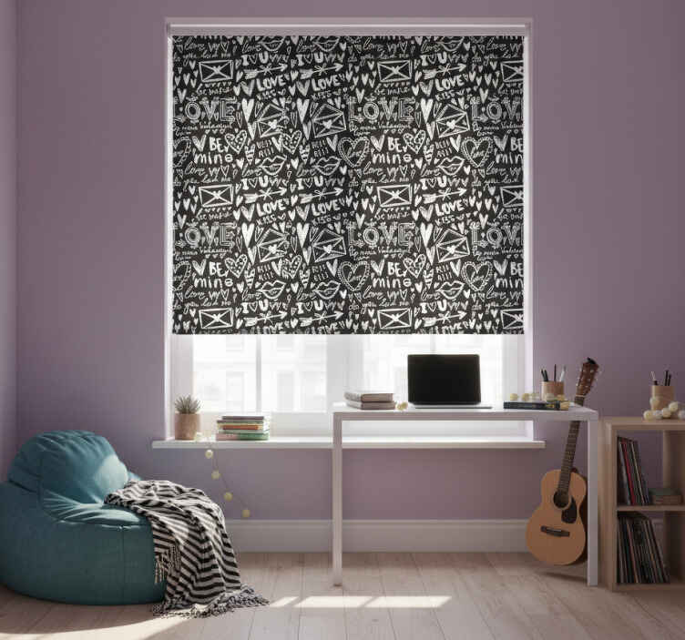 Teenage bedroom roller blind love heart graffiti - TenStickers