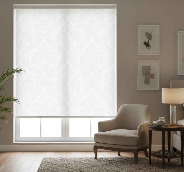 Elegant blind with damask floral design - TenStickers
