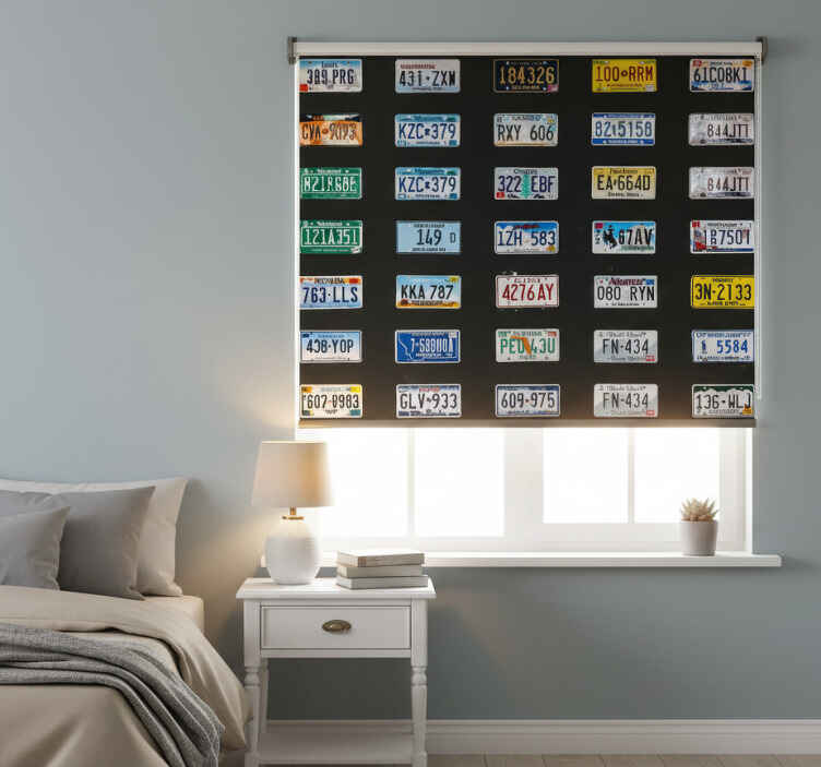 Store enrouleur noir plaques d'immatriculation - TenStickers