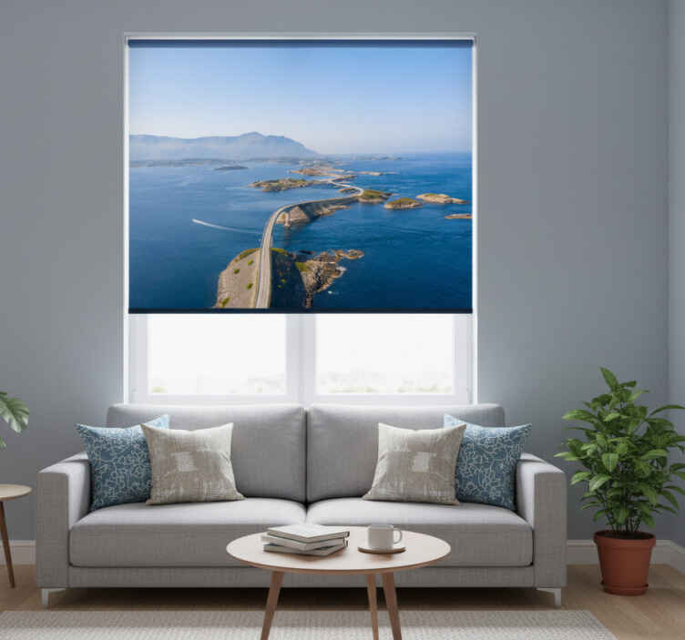Living room roller blind atlantic road design - TenStickers