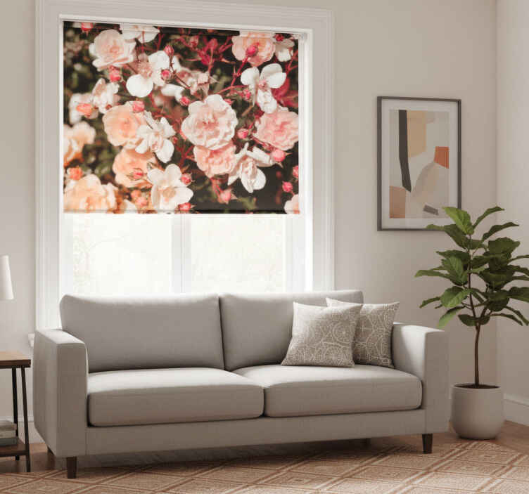 Rullegardin stue med mange blomster - Tenstickers