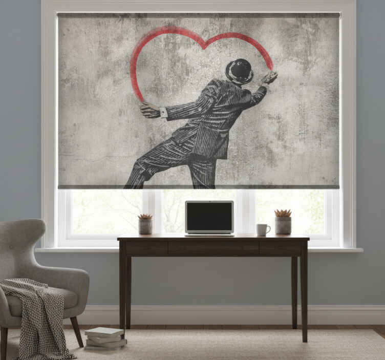 Store enrouleur gris graffiti cœur banksy - TenStickers