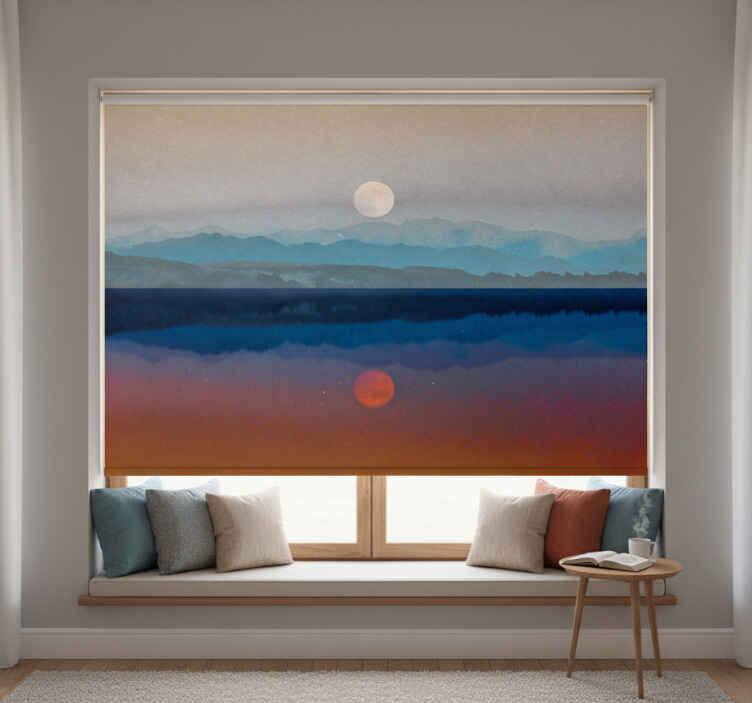 Blind bedroom with beautiful moon design - TenStickers