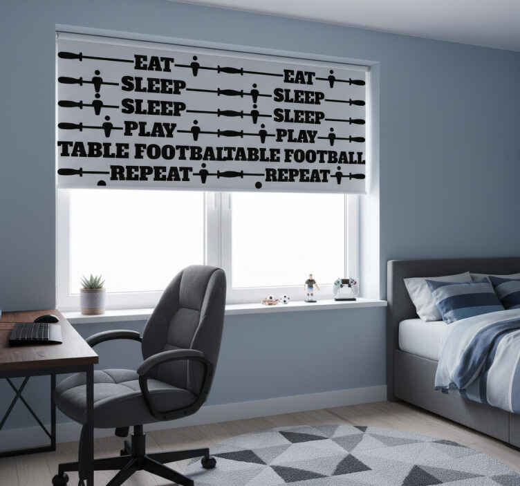 Living room blind play football and repeat - TenStickers