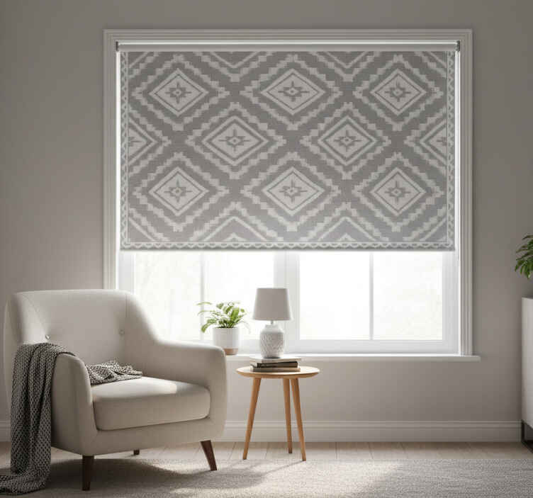 Living room blind with silver moroccan design - TenStickers