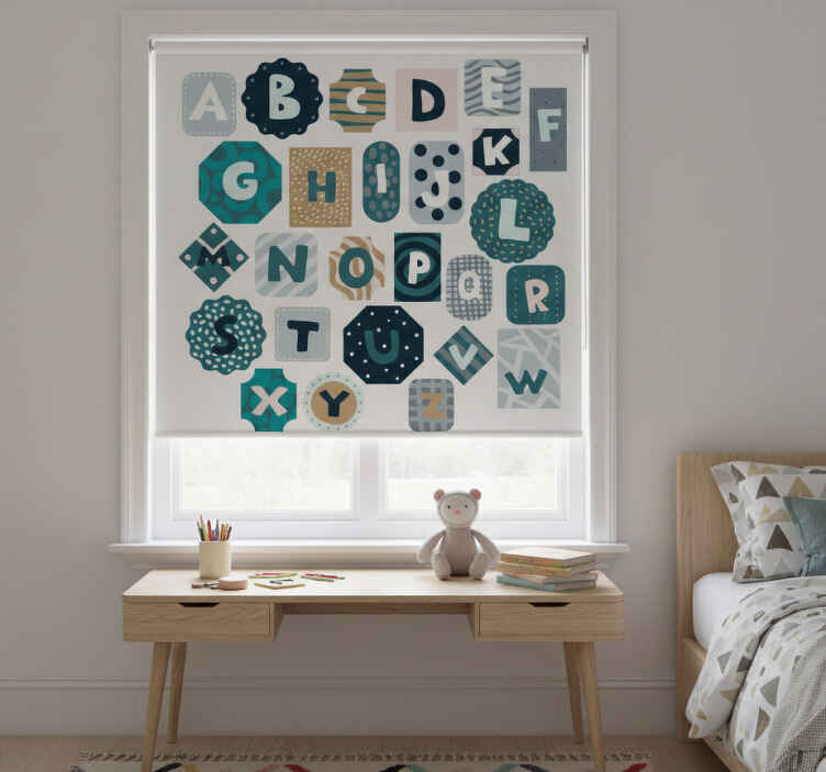 Rollo fenster kinderzimmer mit nordischem alphabet aufkleber - TenStickers