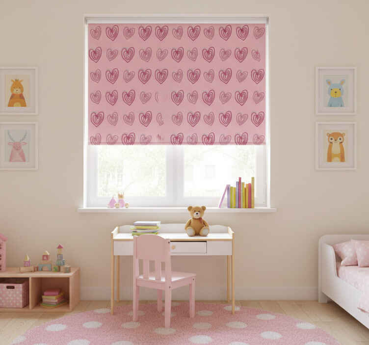 Kids roller blind doodle hearts pink pattern - TenStickers
