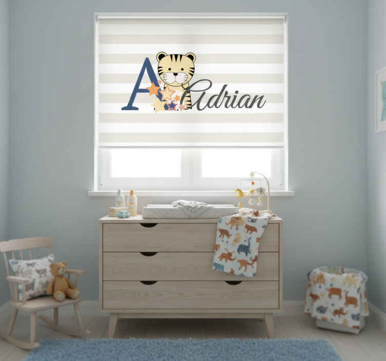 Rollo fenster kinderzimmer tiger mit namen - TenStickers