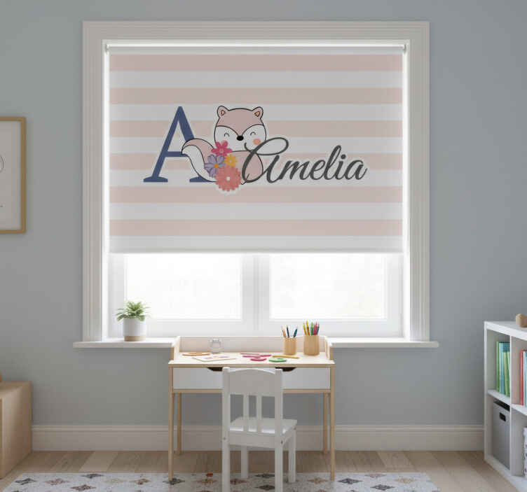 Rollo fenster kinderzimmer süßes eichhörnchen mit namen - TenStickers