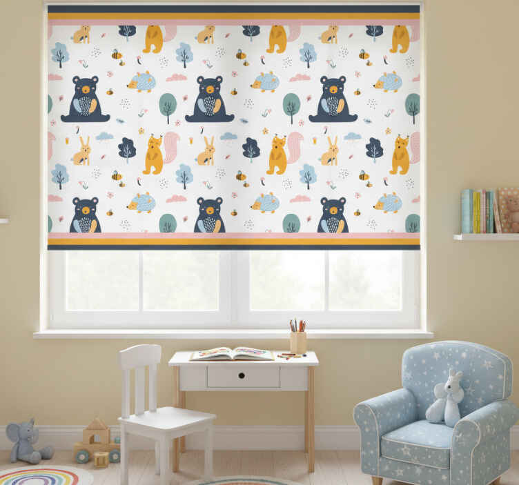 Kids roller blind colorful squirrels and teddy bears - TenStickers