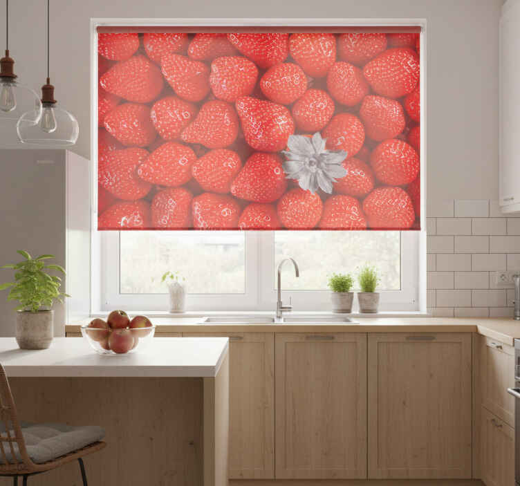 Cortina roller cocina mural de cocina con fresas brillantes - TenVinilo
