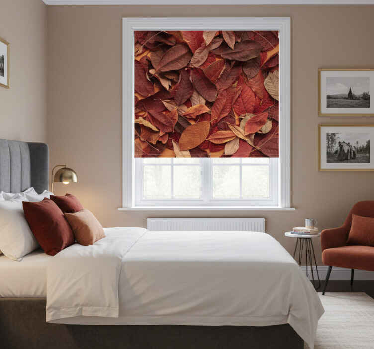 Bedroom roller blind in autumnal dark wood - TenStickers