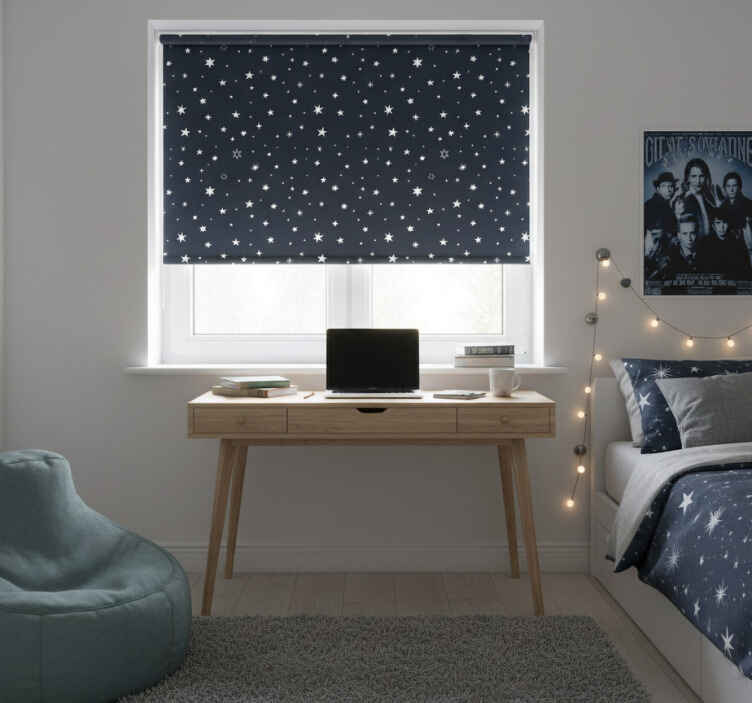 Teenage bedroom roller blind night sky design - TenStickers