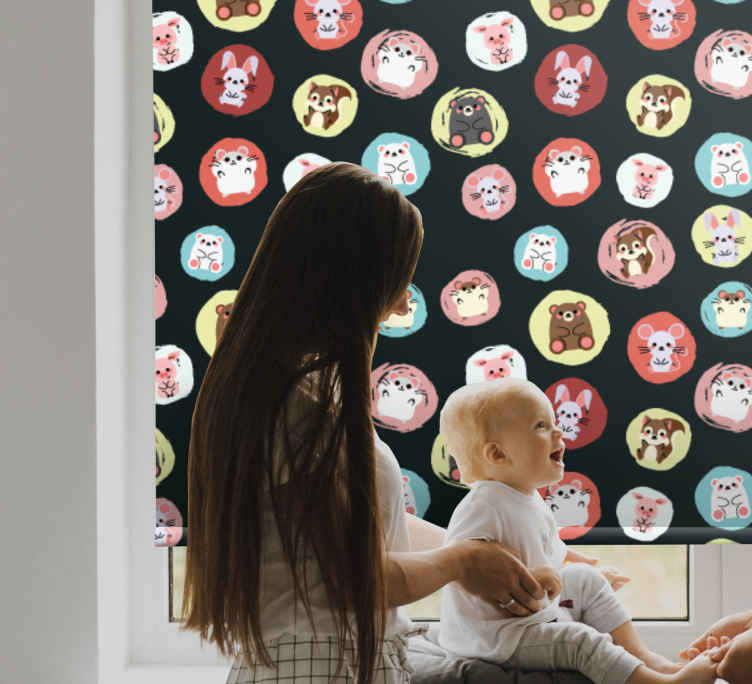 Prikker med tegn inne i barnas rullegardin - Tenstickers