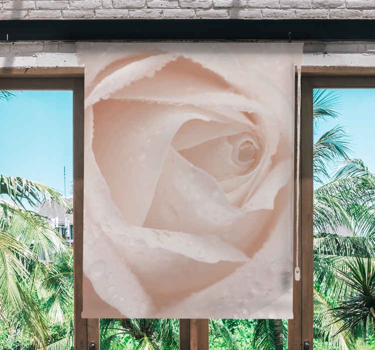 Delicate Rose Petal floral roller blind - TenStickers