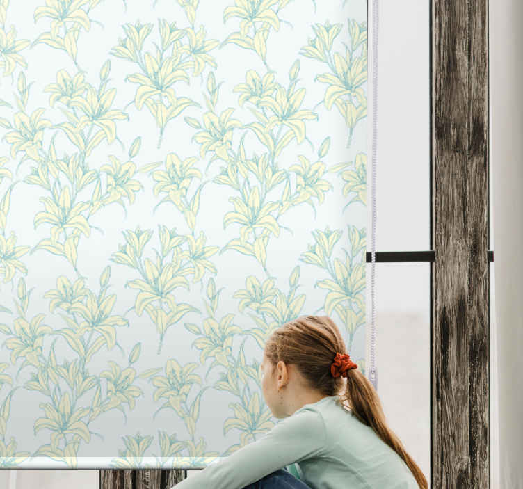 Roleta z kwiatami i roślinami subtelne motywy botaniczne - TenStickers