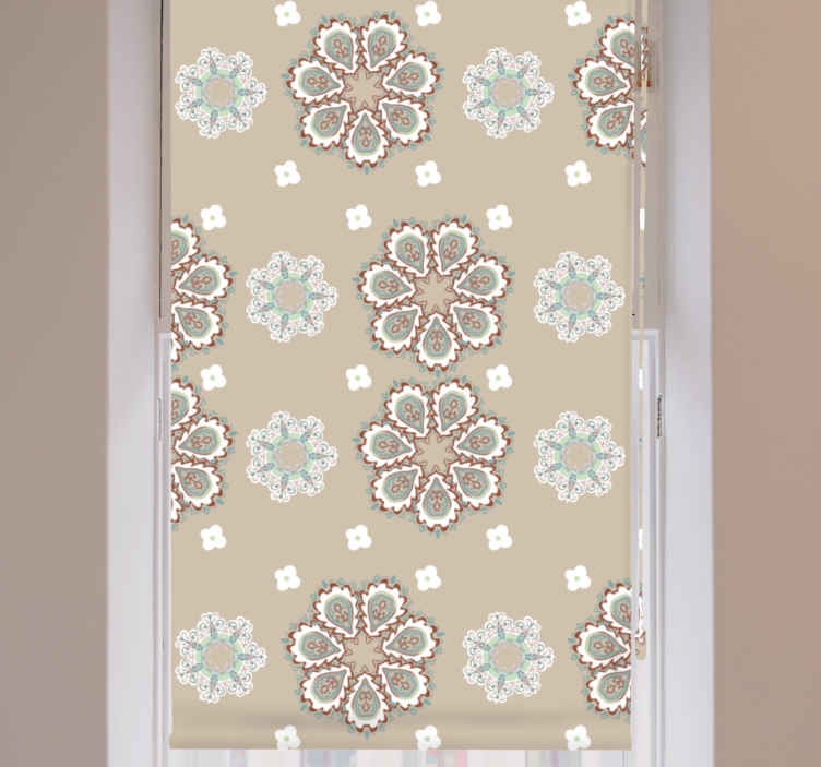 Tenda a rullo fiori Elegante motivo granny chic.