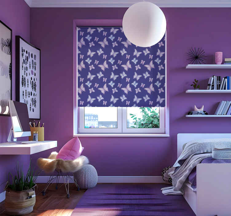 Cortina roller mariposas fondo morado - TenVinilo