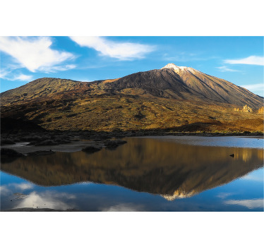 Teide heijastuu veteen olohuoneen rullaverho - Tenstickers