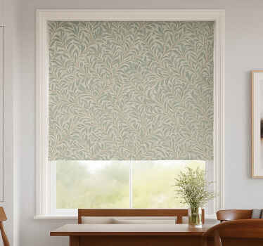 Cortina roller comedor hojas en tonos tierra - TenVinilo