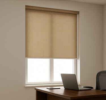 Rollo fenster home office in gemütlichem beige - TenStickers