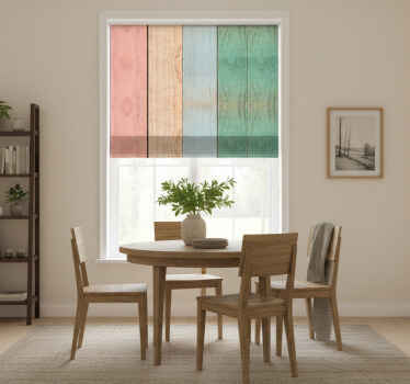 Rullegardin spisestue i fargerike treplanker - Tenstickers