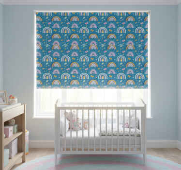 Cortina roller infantil patrones de mariposas arcoíris - TenVinilo