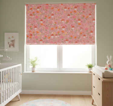 Cortina roller infantil con patrón de setas florales - TenVinilo
