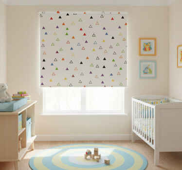 Store enrouleur pour chambre enfant motifs colorés triangles - TenStickers