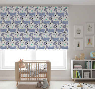 Estor enrollable infantil modelo memphis con fondo blanco - TenVinilo